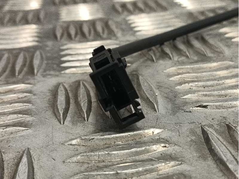 Recambio de enganche cinturon delantero derecho para skoda octavia combi (1u5) 1.9 tdi referencia OEM IAM   
