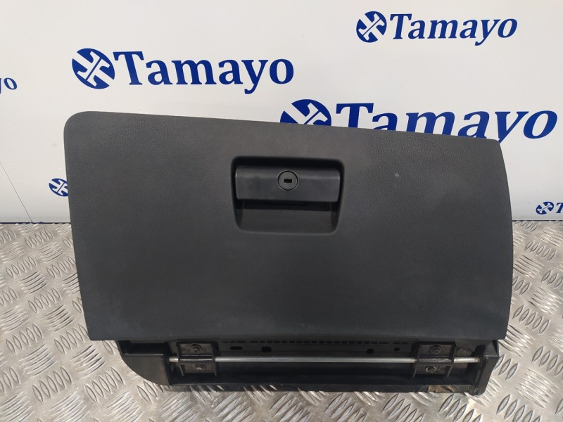 Recambio de guantera para bmw serie 3 berlina (e90) 2.0 16v diesel cat referencia OEM IAM 51167075479  51167120408
