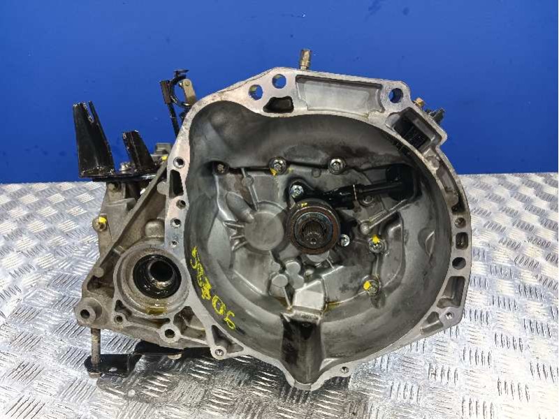Recambio de caja cambios para nissan micra (k12e) referencia OEM IAM JH3103  