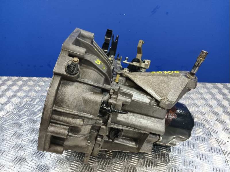 Recambio de caja cambios para nissan micra (k12e) referencia OEM IAM JH3103  