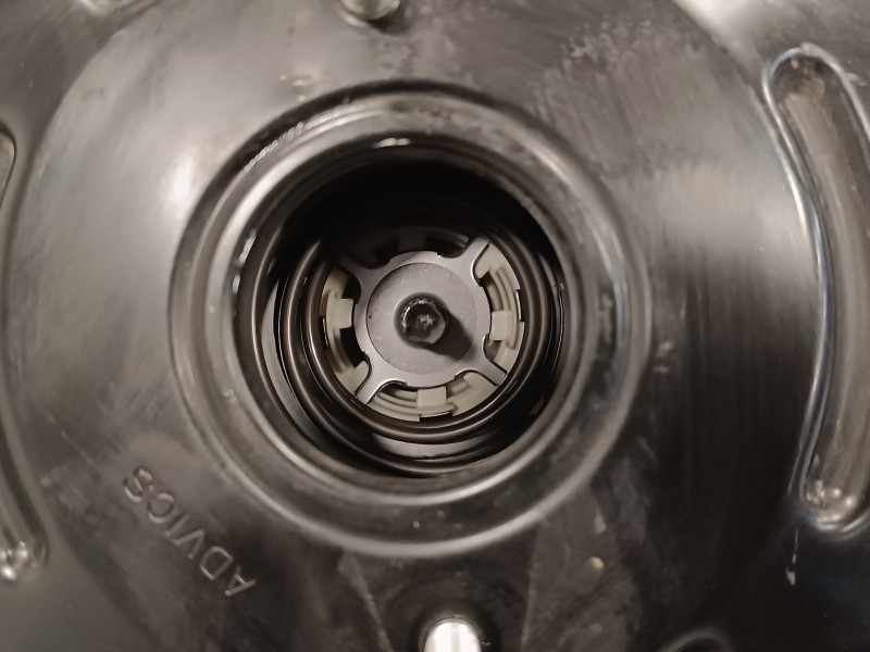 Recambio de servofreno para toyota rav 4 (a3) 2.2 turbodiesel cat referencia OEM IAM 13101015600  