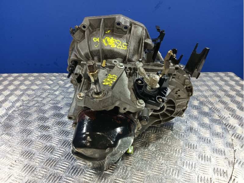 Recambio de caja cambios para nissan micra (k12e) referencia OEM IAM JH3103  