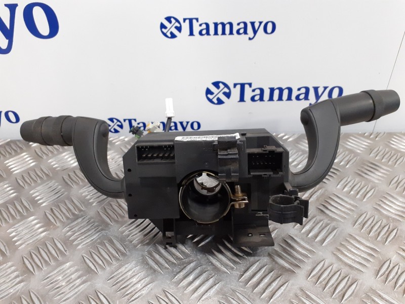 Recambio de mando multifuncion para lancia ypsilon (101) 1.4 cat referencia OEM IAM 0735373097  47143