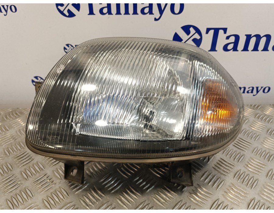 Recambio de faro izquierdo para renault clio ii fase i (b/cbo) 1.2 referencia OEM IAM 7701045995  67735095
