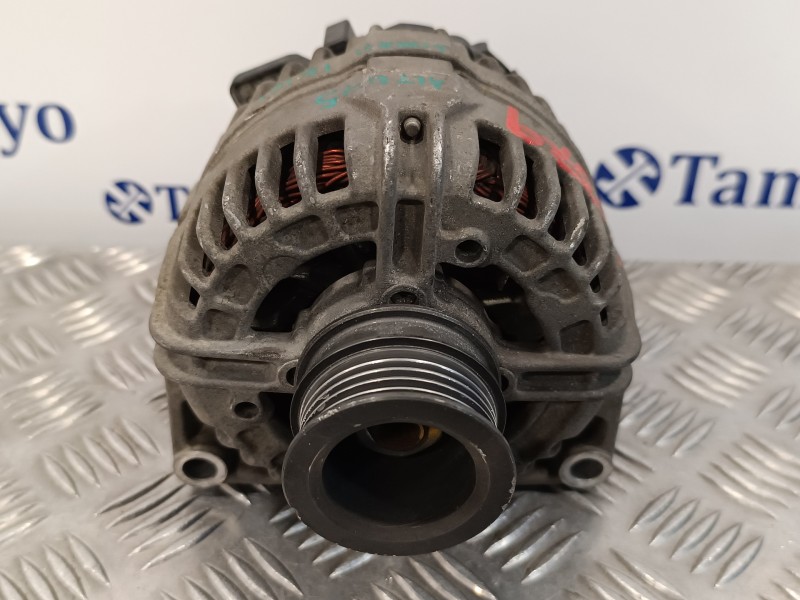 Recambio de alternador para opel astra h ber. 1.6 16v referencia OEM IAM 0124425005  24447429