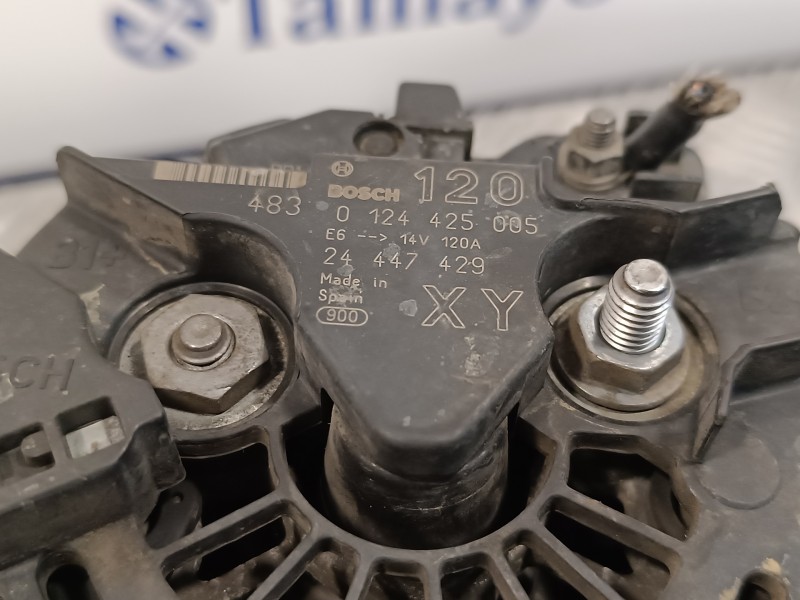 Recambio de alternador para opel astra h ber. 1.6 16v referencia OEM IAM 0124425005  24447429