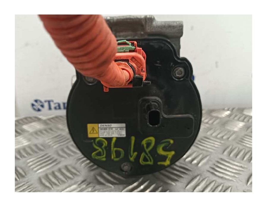 Recambio de compresor aire acondicionado para toyota yaris (xpa1f/mxph11/chxnbw) hybrid 1.5cc referencia OEM IAM 0424000741  