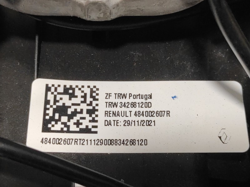 Recambio de volante para renault captur ii 1.3 tce referencia OEM IAM 34268102C 34267795 34267788A