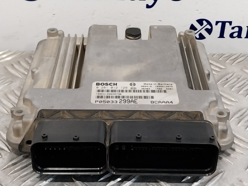 Recambio de centralita motor uce para dodge caliber referencia OEM IAM 0281012129 1039S12875 P05033299AE