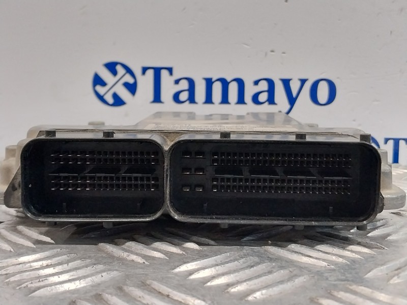 Recambio de centralita motor uce para dodge caliber referencia OEM IAM 0281012129 1039S12875 P05033299AE