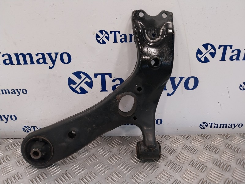 Recambio de brazo suspension inferior delantero izquierdo para toyota auris 1.6 16v cat referencia OEM IAM   