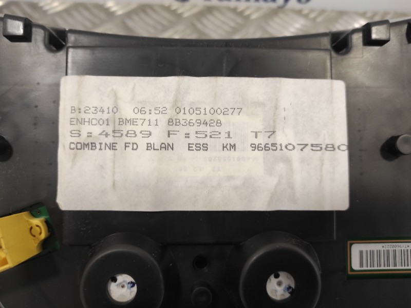 Recambio de cuadro instrumentos para peugeot 308 1.6 16v referencia OEM IAM 9665107580  503001555109