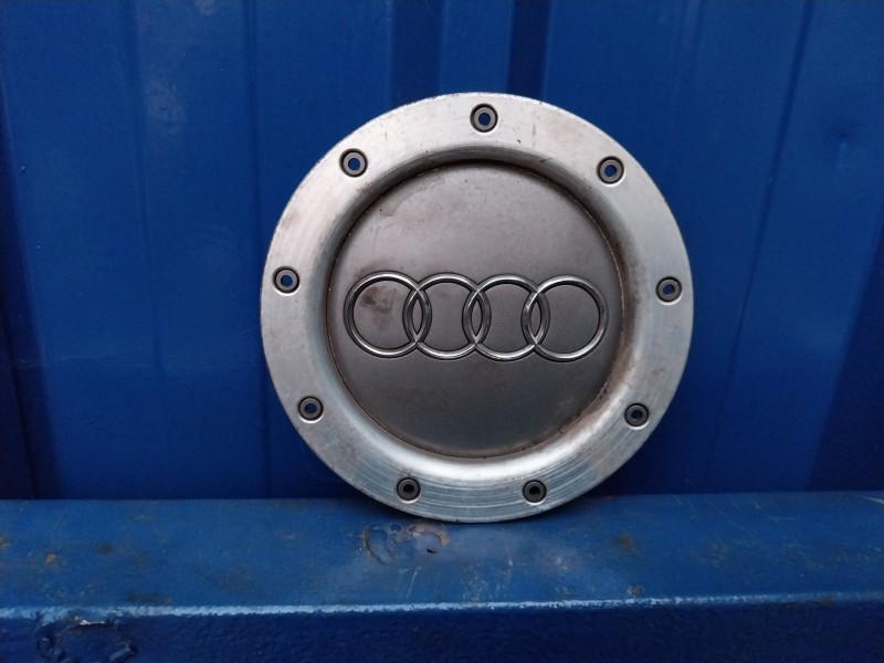 Recambio de tapacubos para audi a3 (8p) 2.0 tdi referencia OEM IAM 8P0601165G  