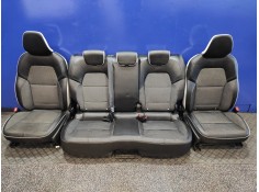 Recambio de juego asientos completo para renault captur ii 1.3 tce referencia OEM IAM   