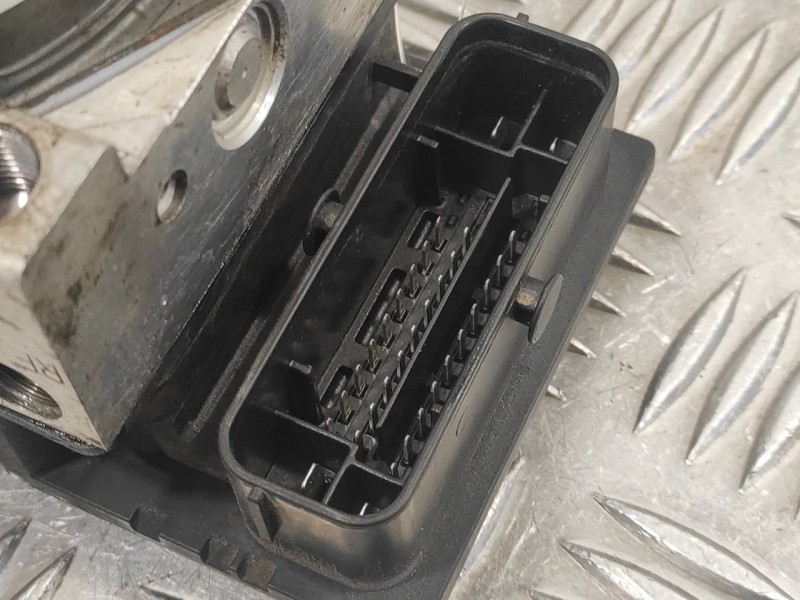 Recambio de abs para fiat ducato caja abeirta 33 (06.2006 =>) referencia OEM IAM 00518045960 51804596 0265232112