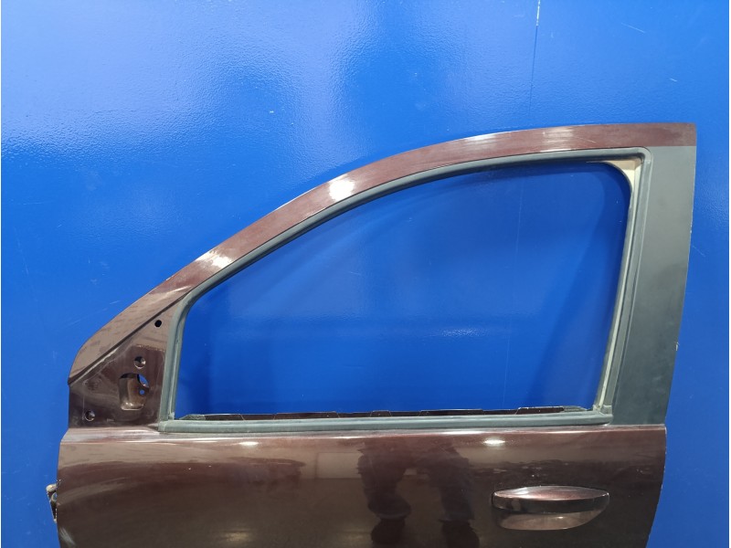 Recambio de puerta delantera izquierda para dacia lodgy 1.2 16v tce cat referencia OEM IAM   