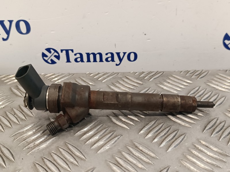 Recambio de inyector para bmw serie 3 touring (f31) 2.0 turbodiesel referencia OEM IAM 779844605  0445110289