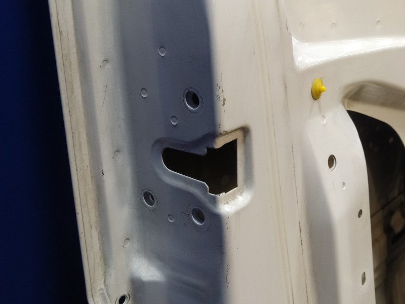 Recambio de puerta delantera izquierda para renault master ii ph. 2 doka/pr. fgst referencia OEM IAM   