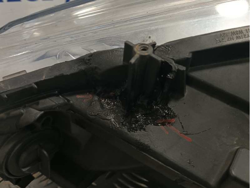 Recambio de faro derecho para citroën c3 referencia OEM IAM 085521134R  
