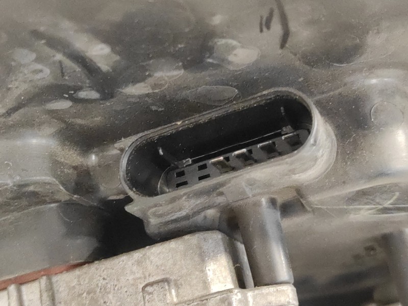 Recambio de faro izquierdo para mercedes-benz clase m (w164) 280 / 300 cdi (164.120) referencia OEM IAM   