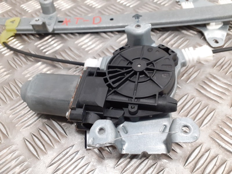Recambio de elevalunas trasero derecho para nissan pathfinder (r51) referencia OEM IAM 400926C  