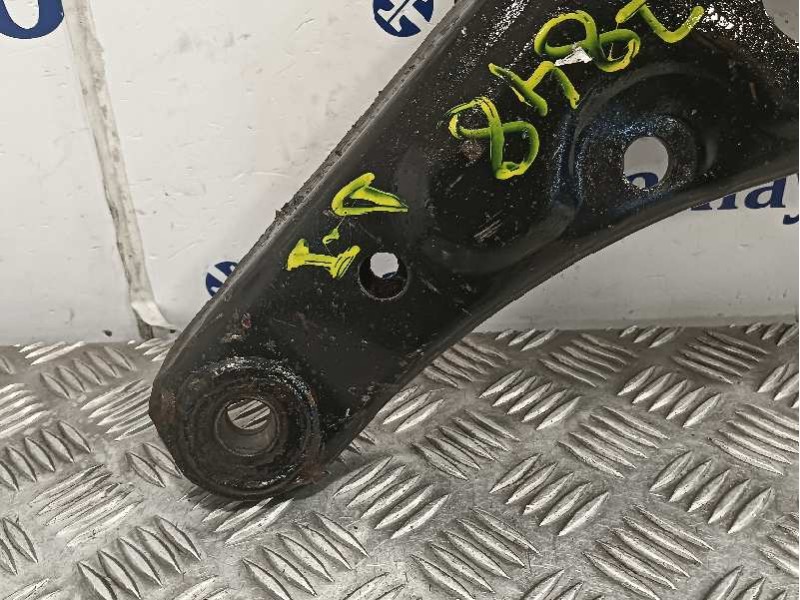 Recambio de brazo suspension inferior delantero izquierdo para ford transit combi ´06 referencia OEM IAM   