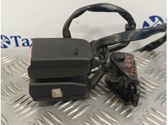 Recambio de enganche cinturon trasero derecho para peugeot 308 1.6 16v referencia OEM IAM    2