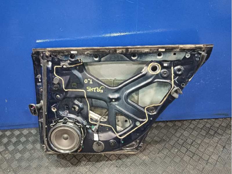 Recambio de puerta trasera derecha para audi a4 berlina (8e) referencia OEM IAM   