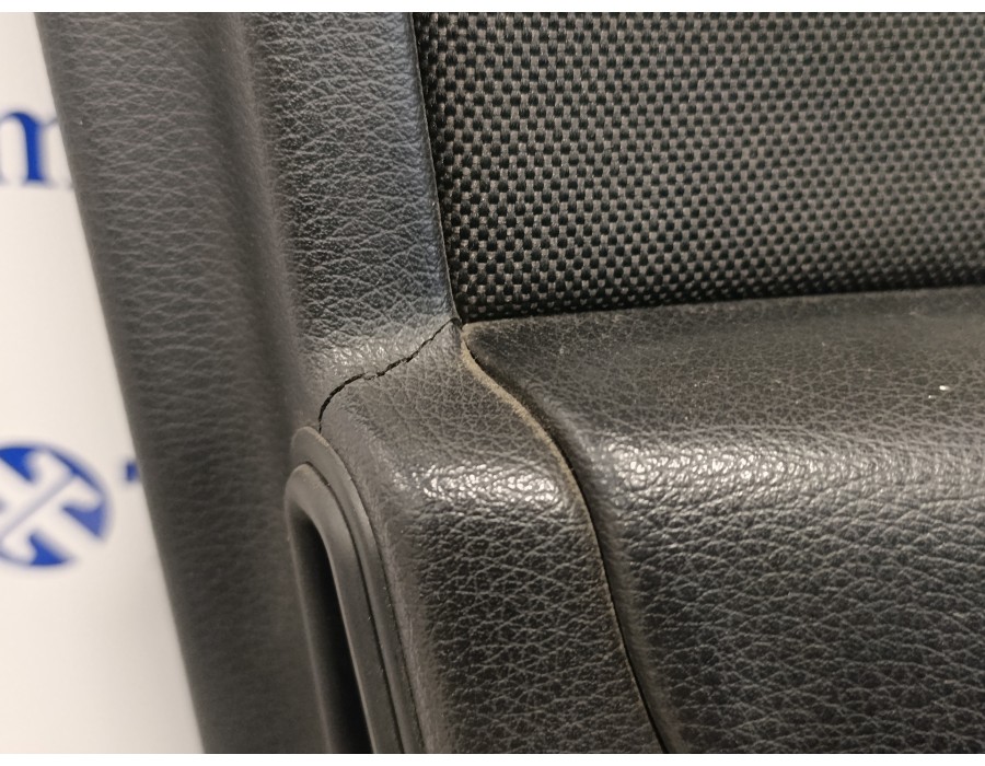 Recambio de guarnecido puerta delantera izquierda para audi q7 (4l) 3.0 v6 24v tdi referencia OEM IAM 4L1867105A  