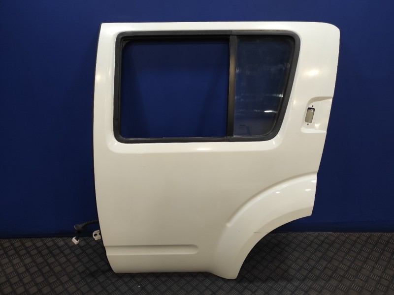 Recambio de puerta trasera izquierda para nissan pathfinder (r51) referencia OEM IAM   