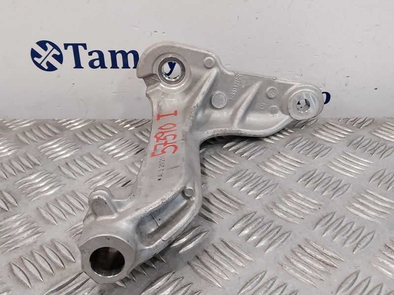 Recambio de soporte motor izquierdo para renault captur ii 1.3 tce referencia OEM IAM 548519790R  