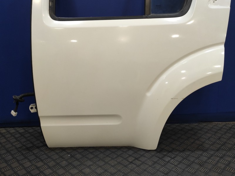 Recambio de puerta trasera izquierda para nissan pathfinder (r51) referencia OEM IAM   