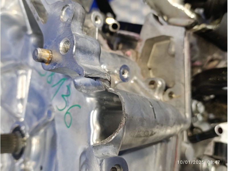 Recambio de caja cambios para toyota yaris cross cross (xp210) referencia OEM IAM 1NM  2CH223