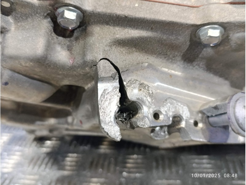Recambio de caja cambios para toyota yaris cross cross (xp210) referencia OEM IAM 1NM  2CH223