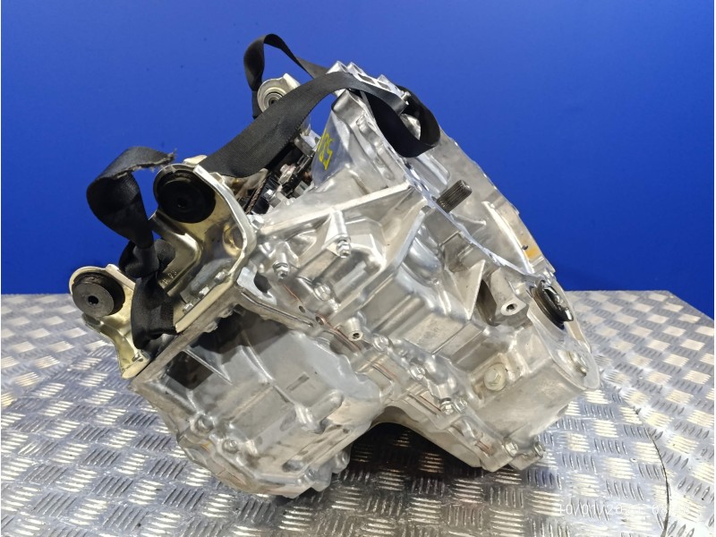 Recambio de caja cambios para toyota yaris cross cross (xp210) referencia OEM IAM 1NM  2CH223
