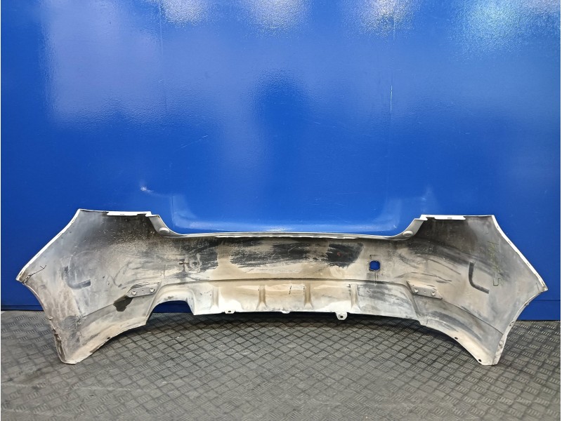 Recambio de paragolpes trasero para subaru impreza g12 2.0 diesel cat referencia OEM IAM   