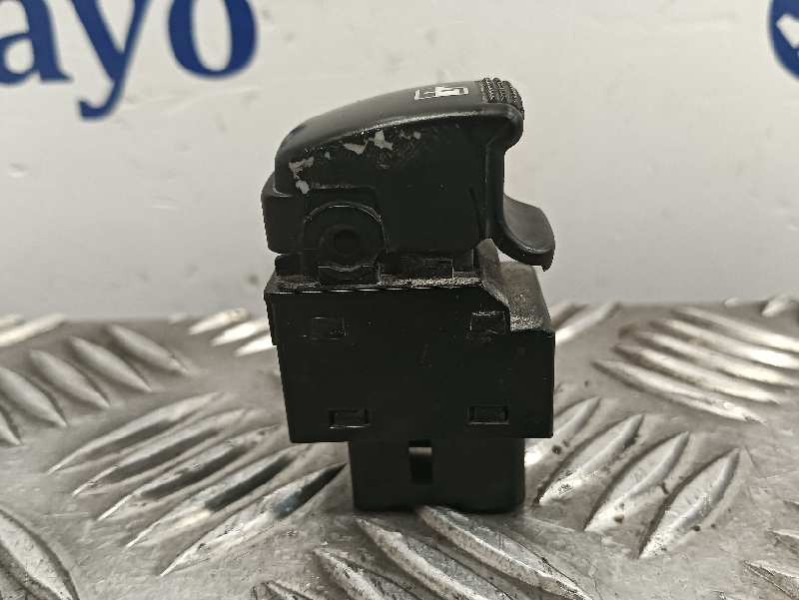 Recambio de mando elevalunas delantero derecho para kia sorento referencia OEM IAM 4785101110  