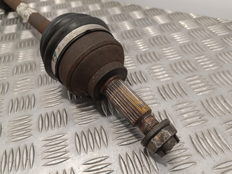 Recambio de transmision delantera izquierda para opel vivaro 1.9 cdti cat (f9q-760 / l08) referencia OEM IAM 93856470  