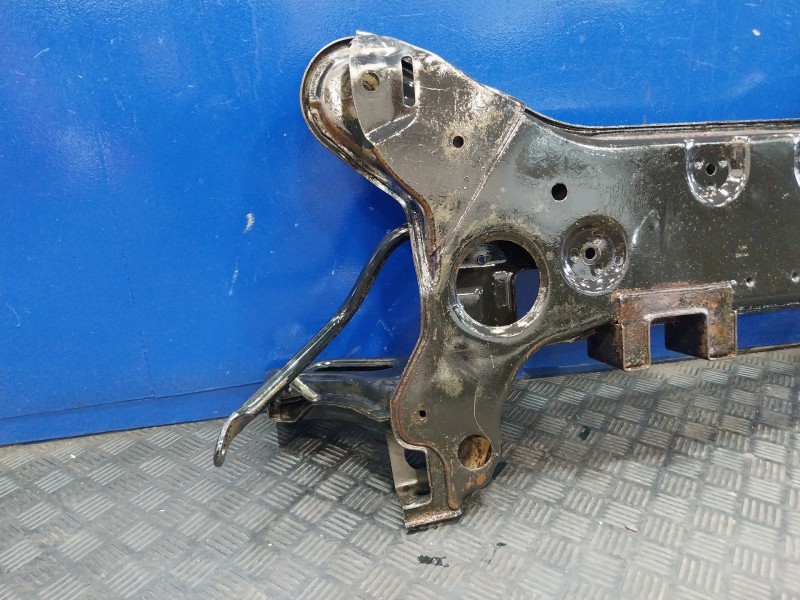 Recambio de puente delantero para ford transit combi ´06 referencia OEM IAM   