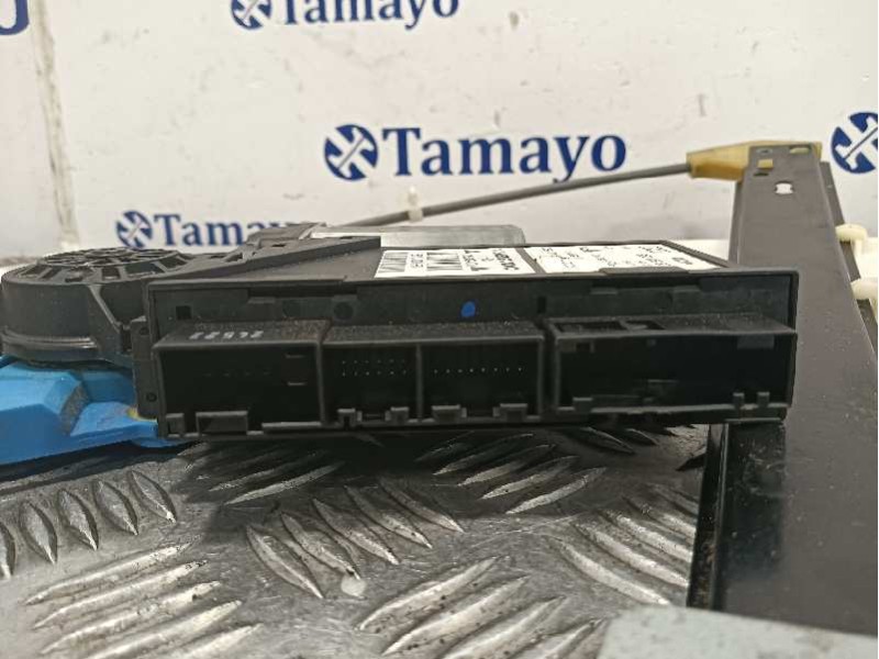 Recambio de elevalunas trasero derecho para audi a4 avant (8e) referencia OEM IAM 8E0959802A 105849108 105999108