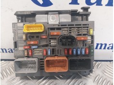 Recambio de caja reles / fusibles para citroën c4 grand picasso referencia OEM IAM 9667044880  
