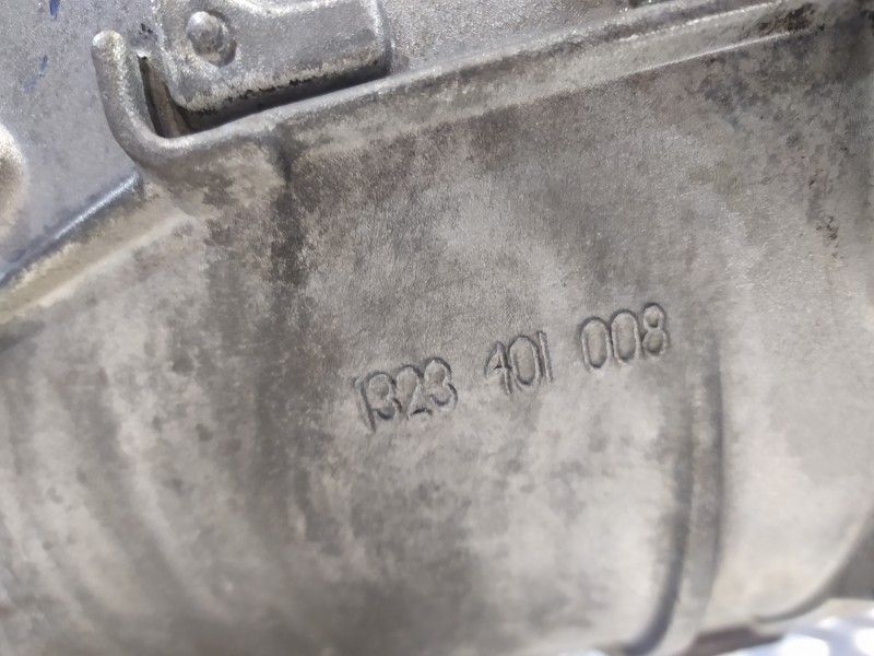 Recambio de caja cambios para iveco 35s13 2.8d referencia OEM IAM 8870921 1323301010 1323301009