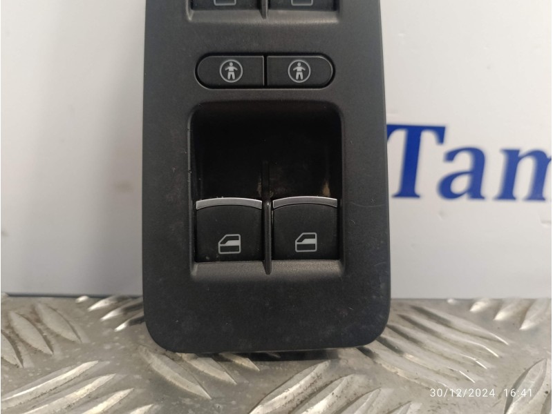 Recambio de mando elevalunas delantero izquierdo para seat alhambra (7n) 1.4 tsi referencia OEM IAM 7N0868247 5K0959565A 7P69598