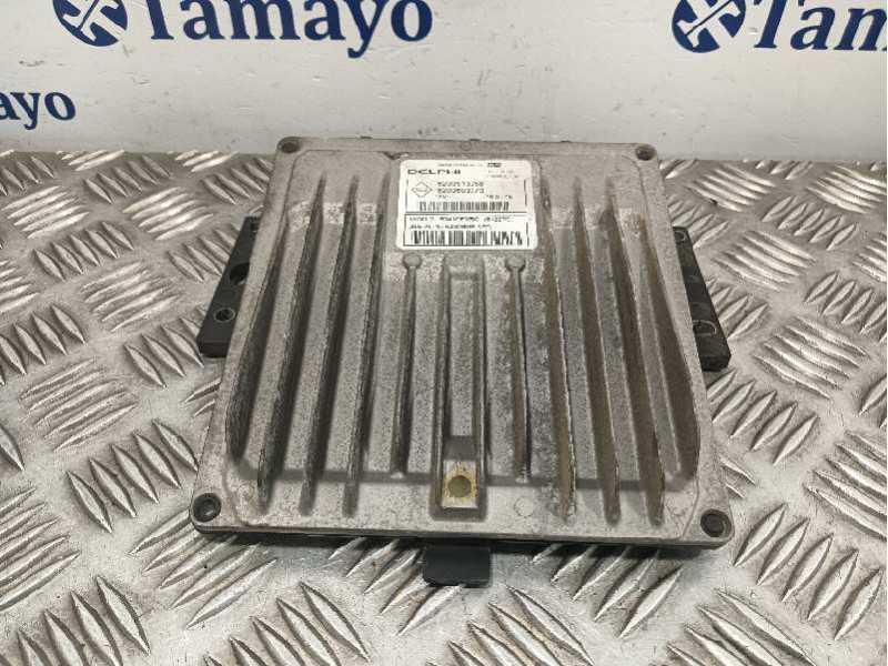 Recambio de centralita motor uce para dacia logan referencia OEM IAM 8200513058 R0410B036D 8200785530