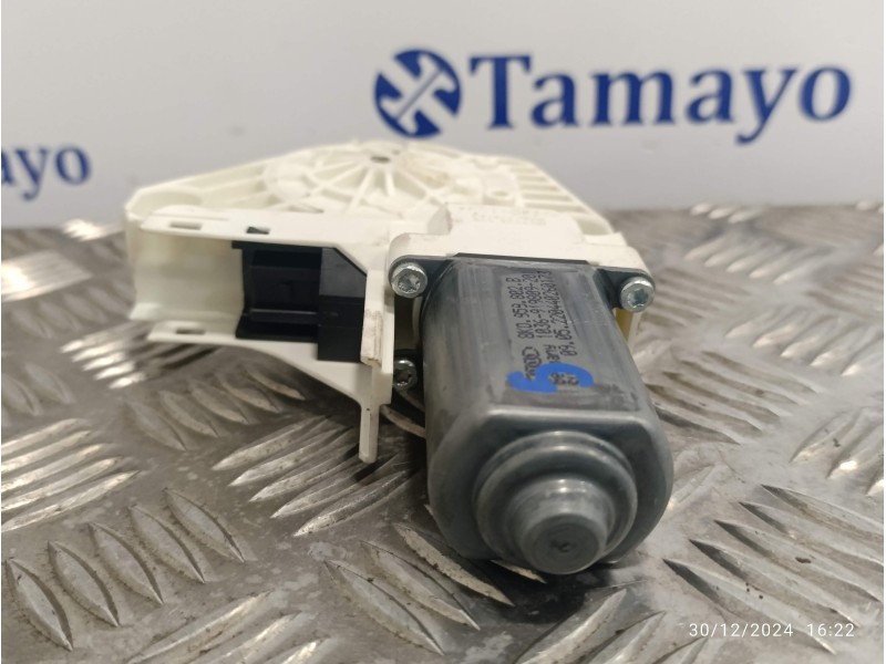 Recambio de motor elevalunas delantero izquierdo para seat alhambra (7n) 1.4 tsi referencia OEM IAM 8K0959802B  1036919809201