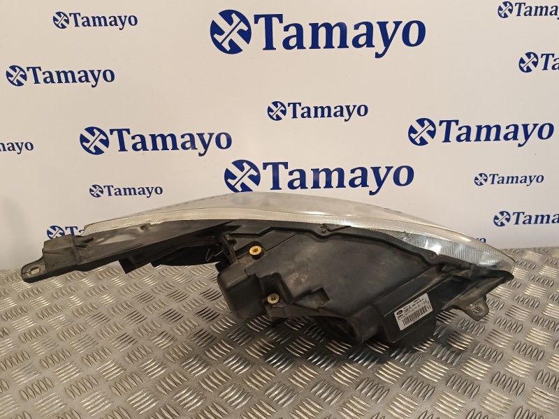 Recambio de faro izquierdo para ford c-max 1.6 tdci cat referencia OEM IAM 89502246  AM5113W030AF