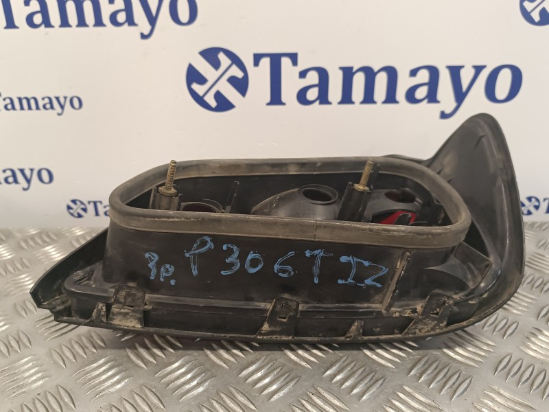 Recambio de piloto trasero izquierdo para peugeot 306 berlina 3/5 puertas (s1) 1.9 diesel referencia OEM IAM   