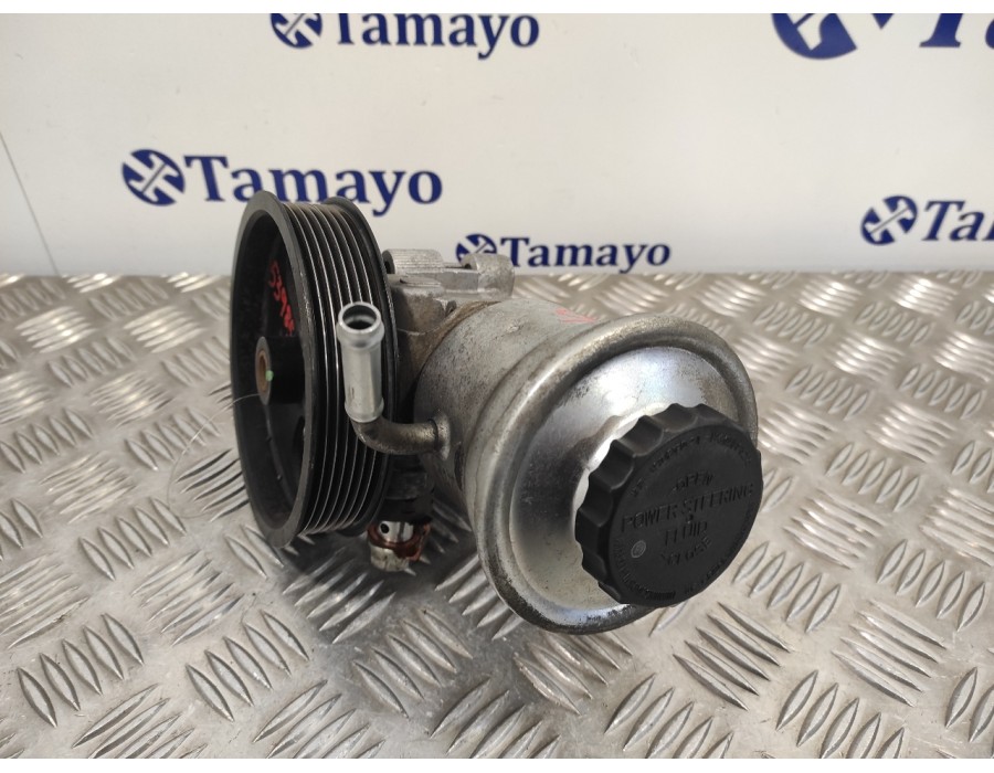 Recambio de bomba direccion para toyota corolla verso (r1) 2.2 turbodiesel cat referencia OEM IAM   