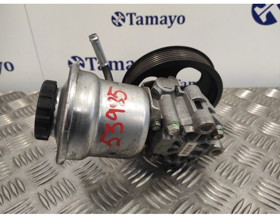 Recambio de bomba direccion para toyota corolla verso (r1) 2.2 turbodiesel cat referencia OEM IAM   