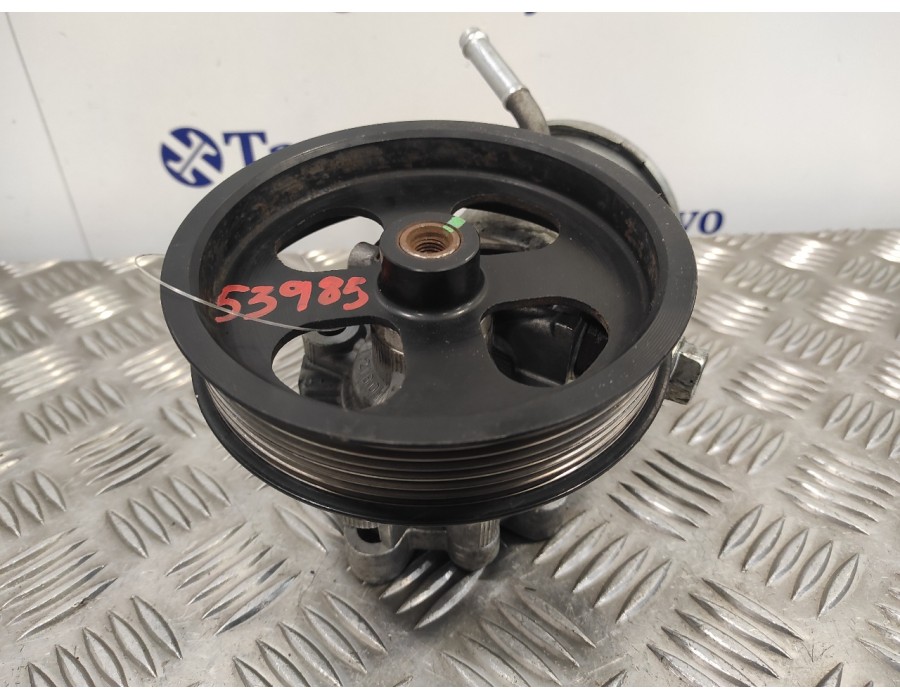 Recambio de bomba direccion para toyota corolla verso (r1) 2.2 turbodiesel cat referencia OEM IAM   
